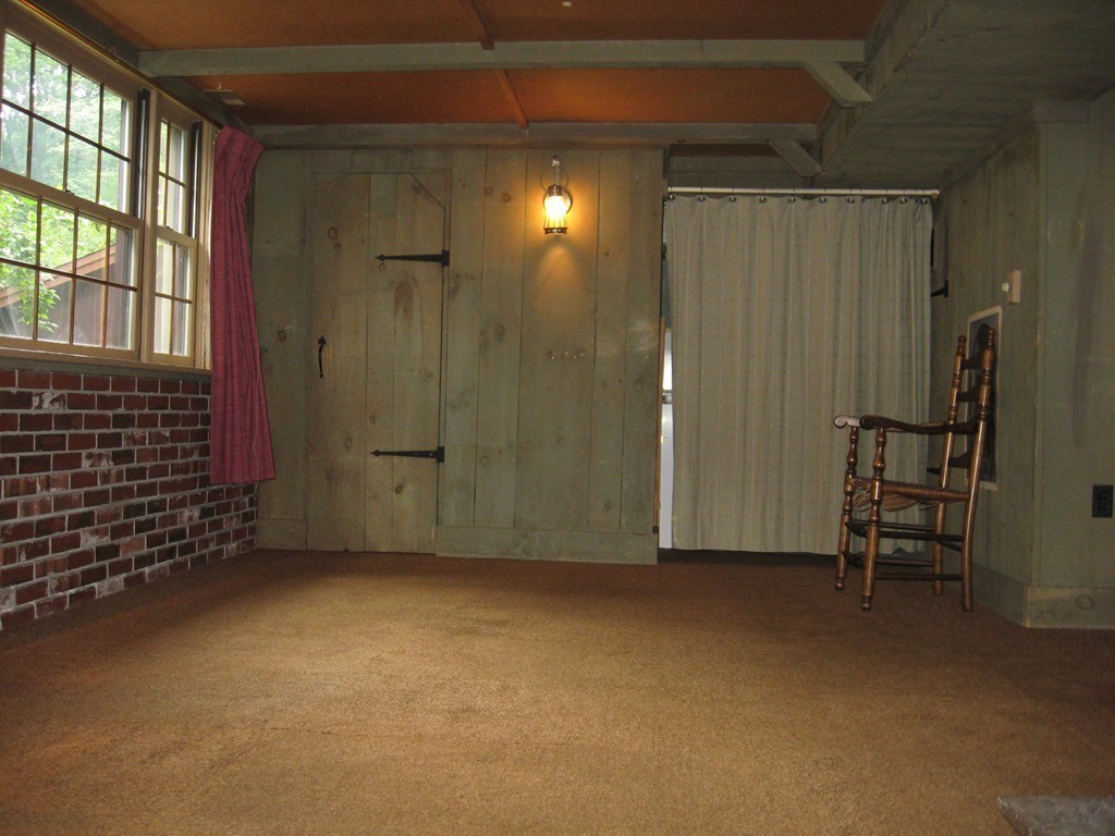 33 Pebble Path Lane West Springfield, MA 01089 - Photo 21 of 28 Gallery Image 21