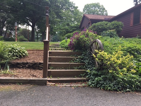 33 Pebble Path Lane West Springfield, MA 01089 - Photo 25 of 28 Gallery Image 25