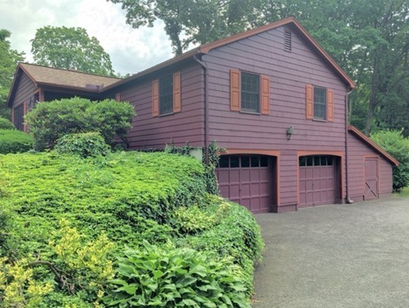 33 Pebble Path Lane West Springfield, MA 01089 - Photo 26 of 28 Gallery Image 26