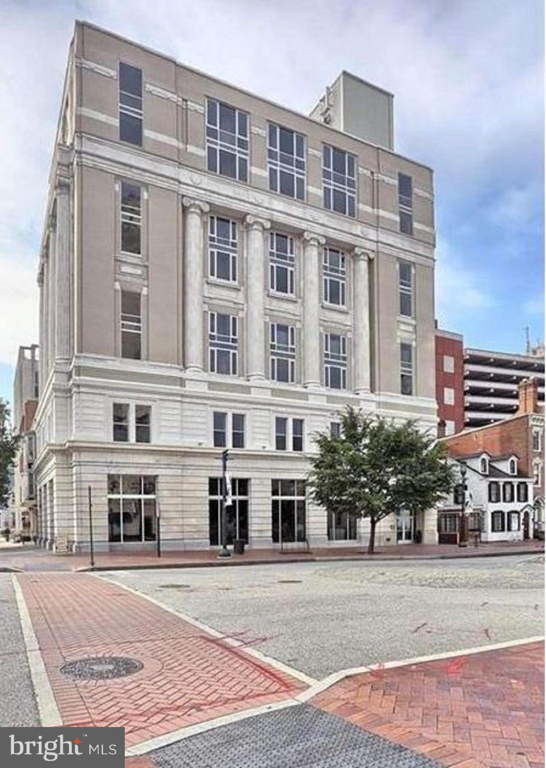 231 State Street, Unit 802 Harrisburg, PA 17101 - Photo 2 of 27 a front view of a building