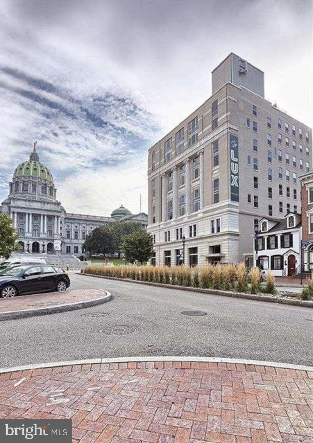 231 State Street, Unit 802 Harrisburg, PA 17101 - Photo 3 of 27 a building view