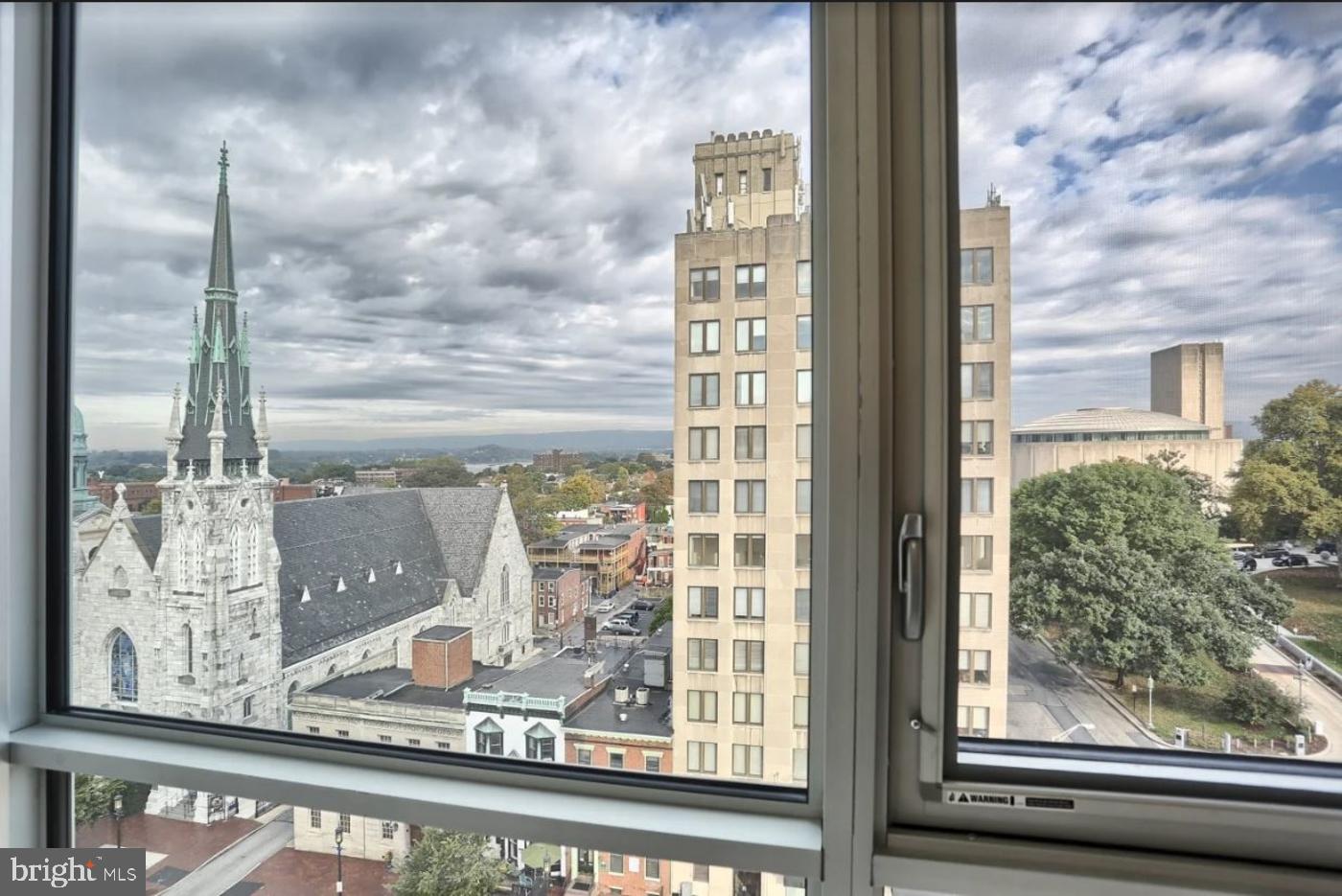 231 State Street, Unit 802 Harrisburg, PA 17101 - Photo 10 of 27 a view of a window