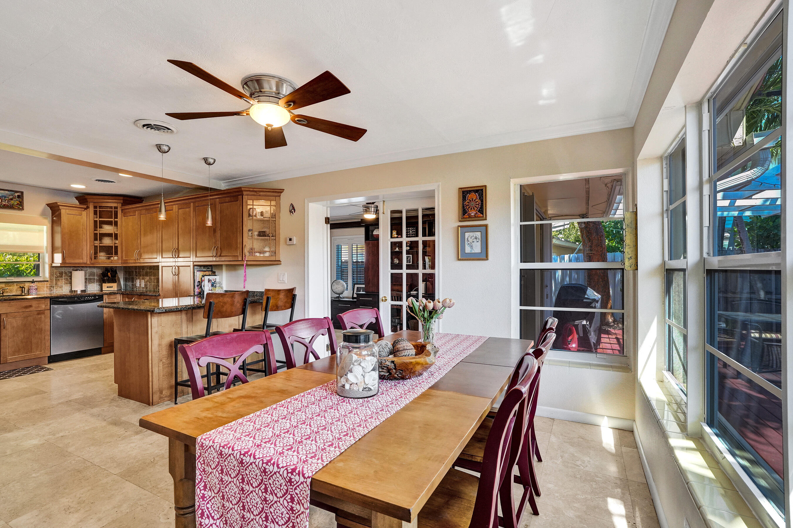1900 North Riverside Drive Pompano Beach, FL 33062 - Photo 20 of 64 DSC01107