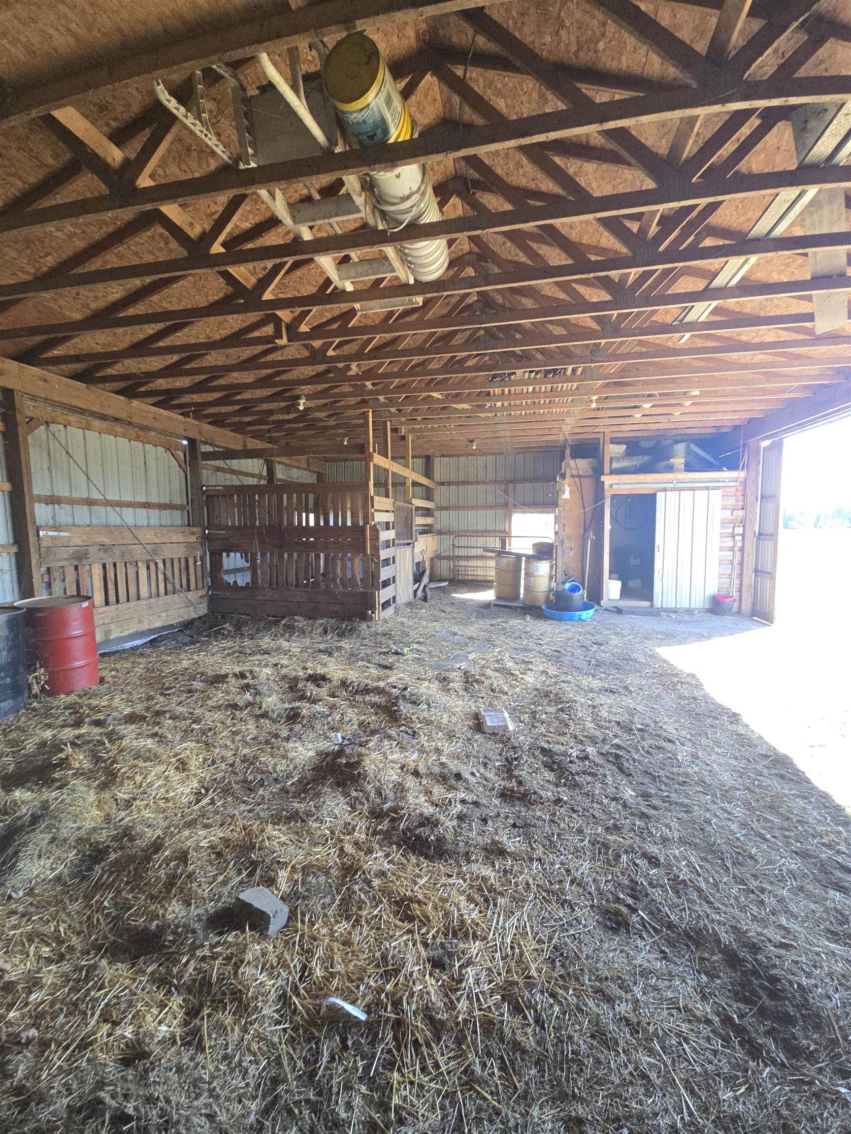 1215 West County Line Road Sumner, MI 48889 - Photo 22 of 37