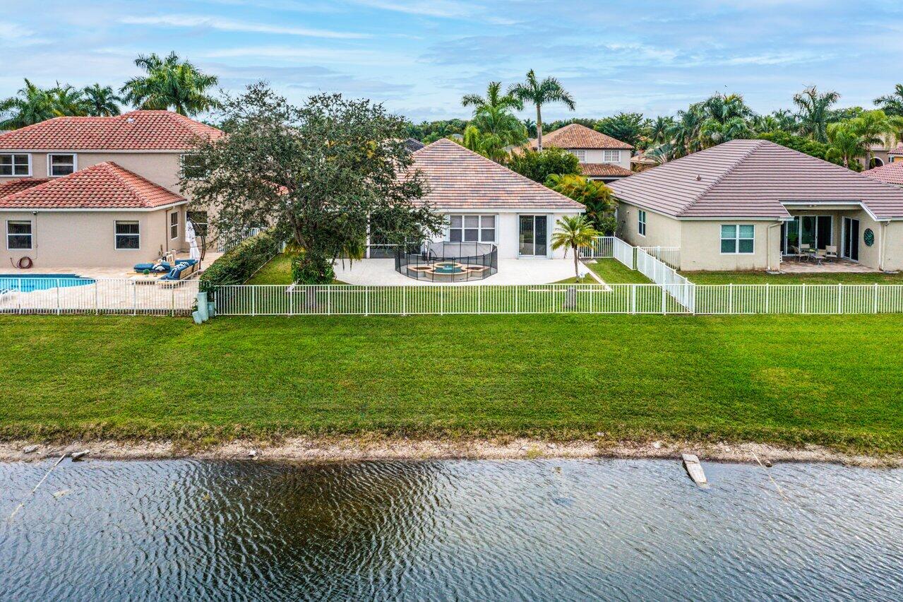 12349 Cascades Pointe Drive Boca Raton, FL 33428 - Photo 33 of 36 033-12349CascadesPointeDrive-BocaRaton-F