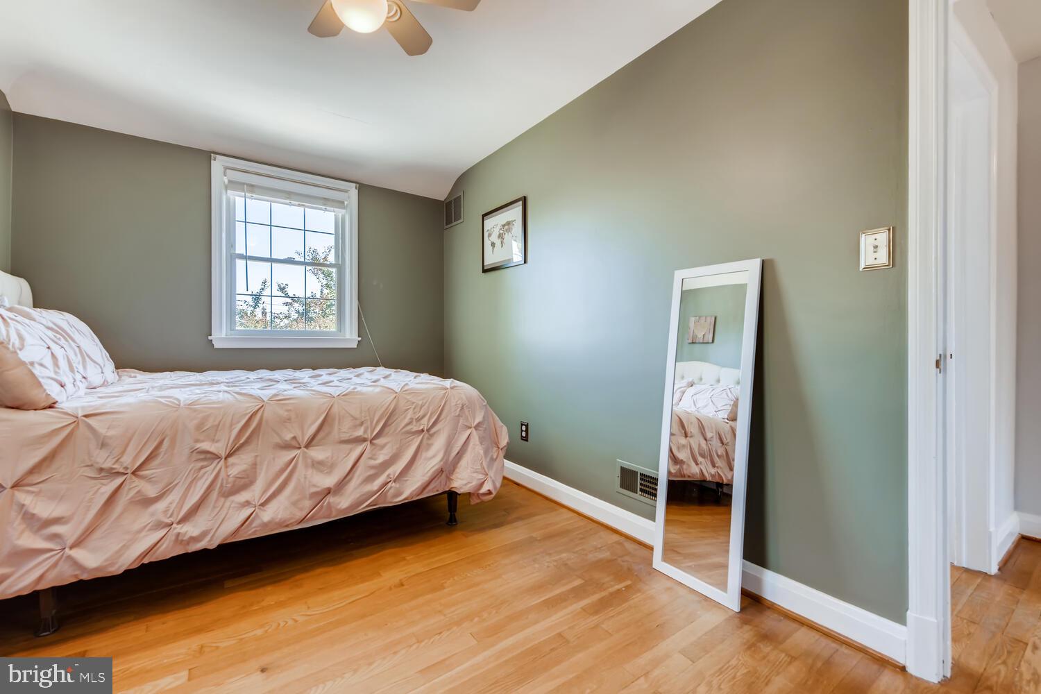 8327 Byington Road Baltimore, MD 21286 - Photo 20 of 37 Gallery Image 20
