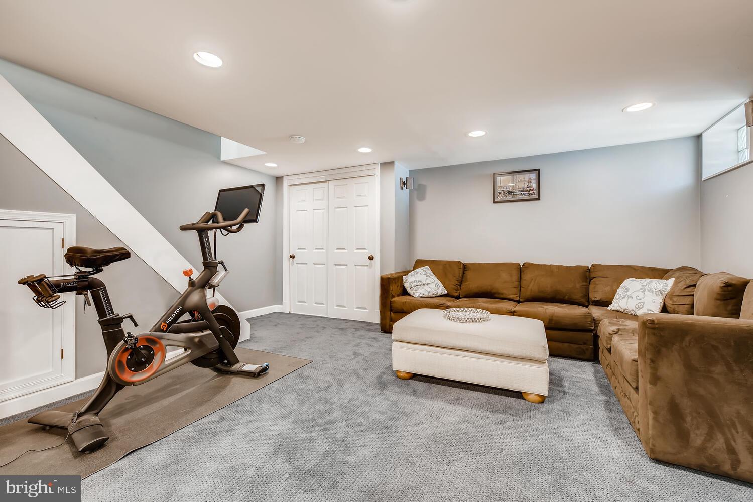 8327 Byington Road Baltimore, MD 21286 - Photo 26 of 37 Gallery Image 26