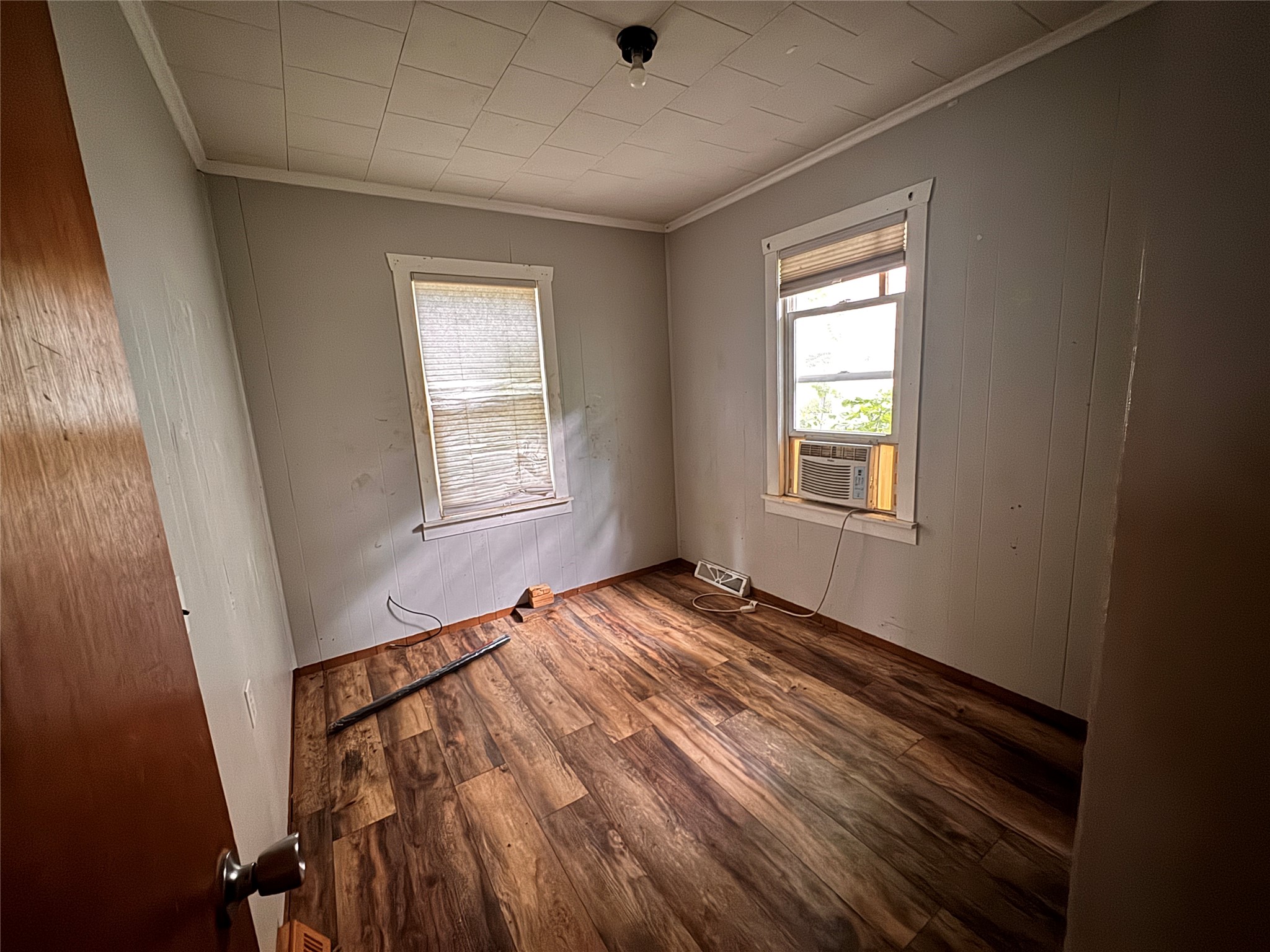 409 Poplar Street Spooner, WI 54801 - Photo 4 of 7