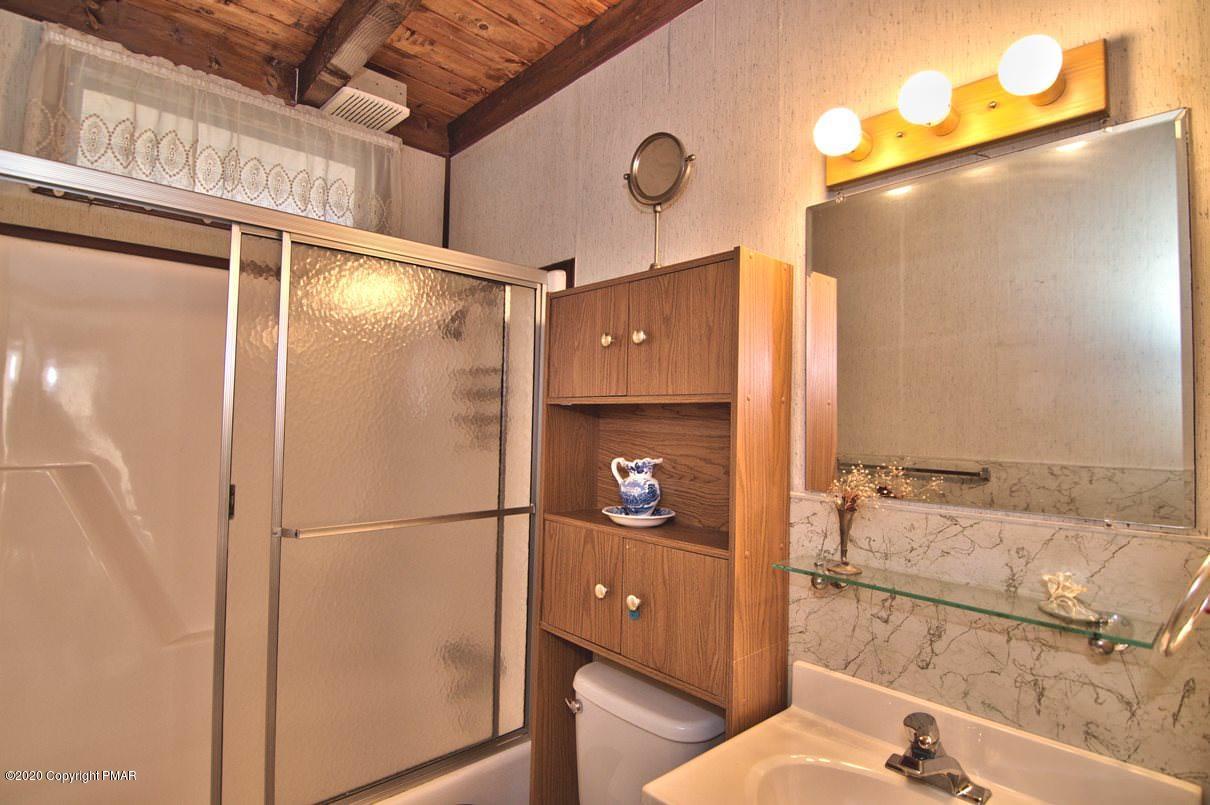 180 Hummingbird Trail Bushkill, PA 18324 - Photo 26 of 85 Bath 1