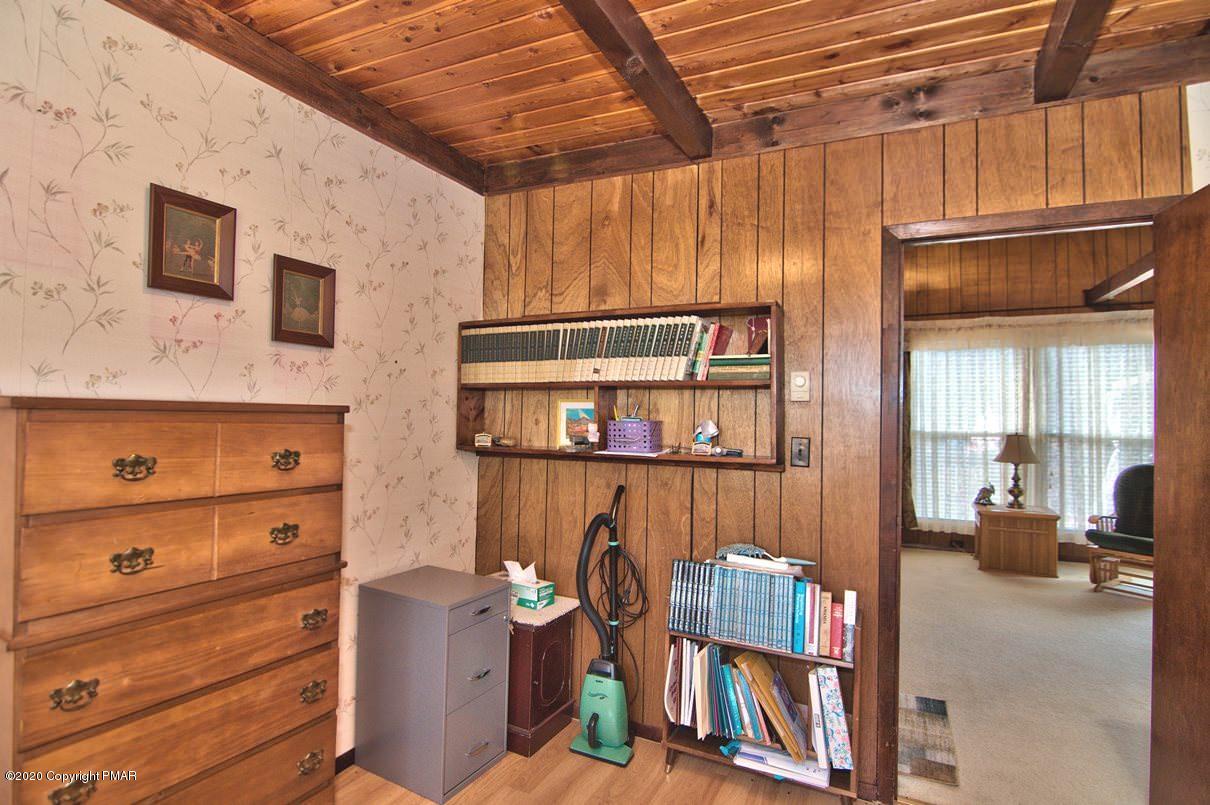 180 Hummingbird Trail Bushkill, PA 18324 - Photo 31 of 85 Bed 2