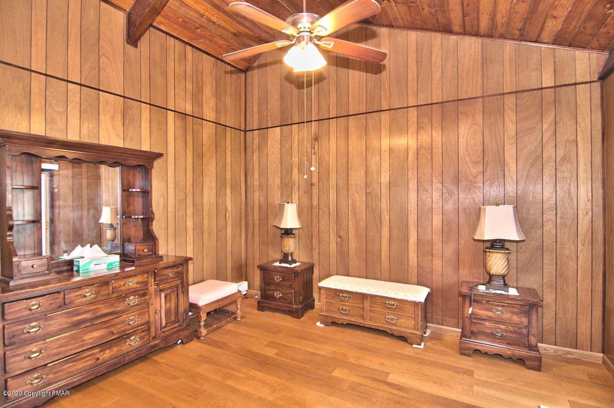 180 Hummingbird Trail Bushkill, PA 18324 - Photo 41 of 85 Bed 4