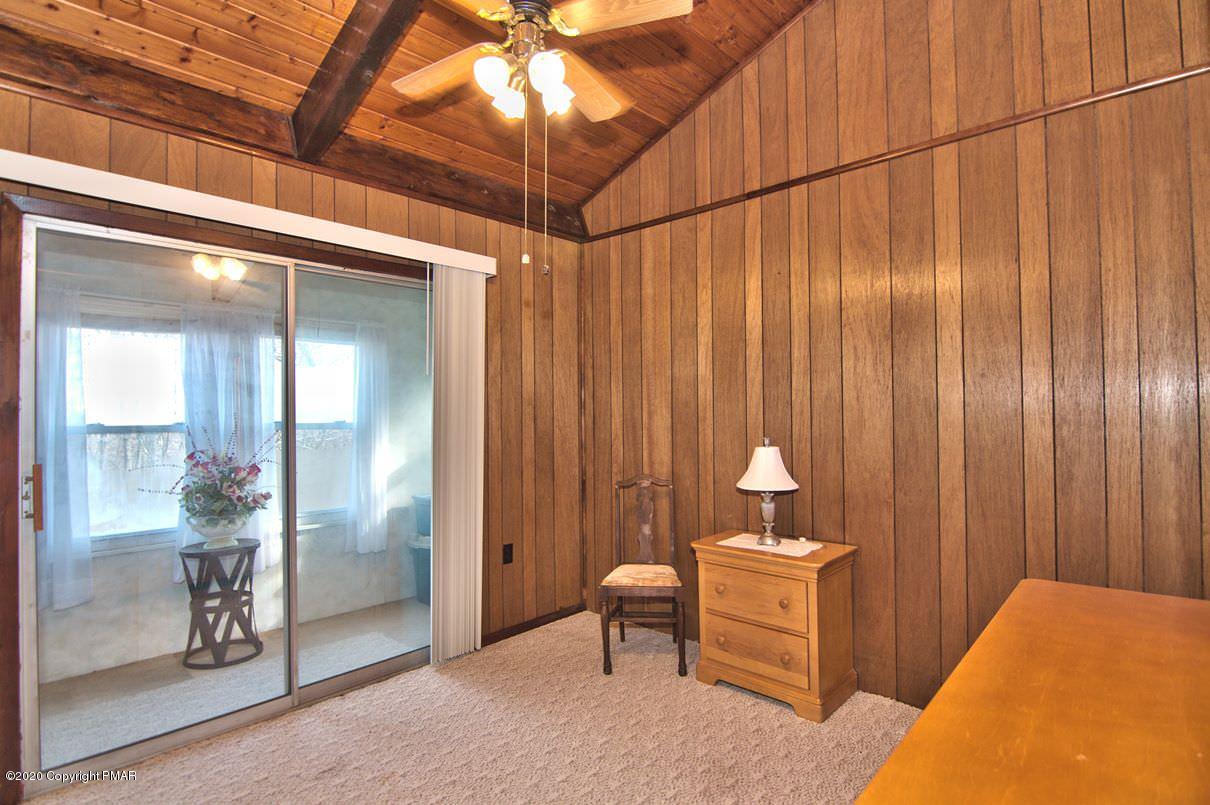 180 Hummingbird Trail Bushkill, PA 18324 - Photo 42 of 85 Bed 4