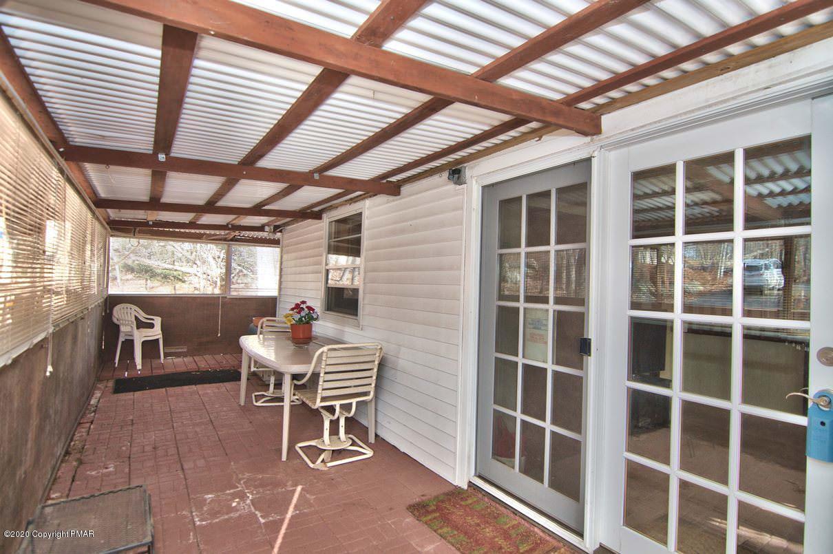 180 Hummingbird Trail Bushkill, PA 18324 - Photo 66 of 85 LL Patio