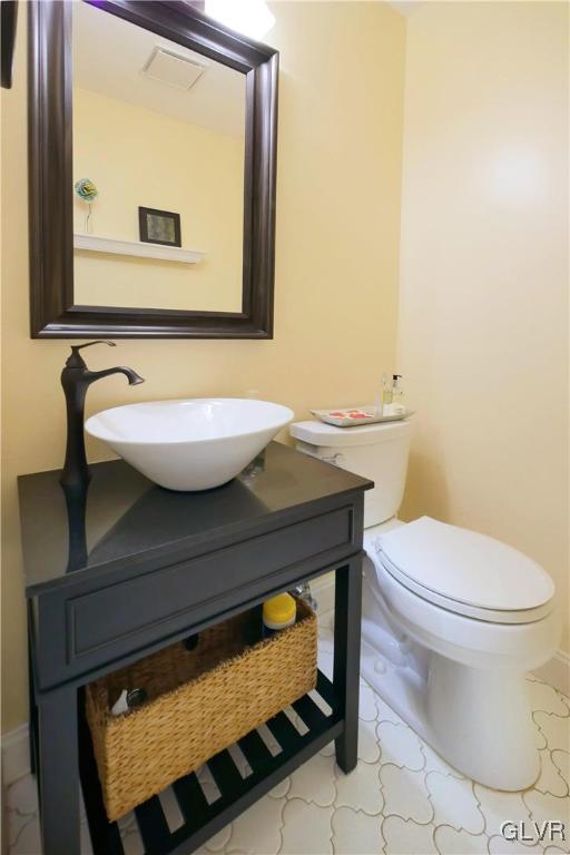 3078 Glendon Road Bethlehem, PA 18017 - Photo 19 of 34 Gallery Image 19