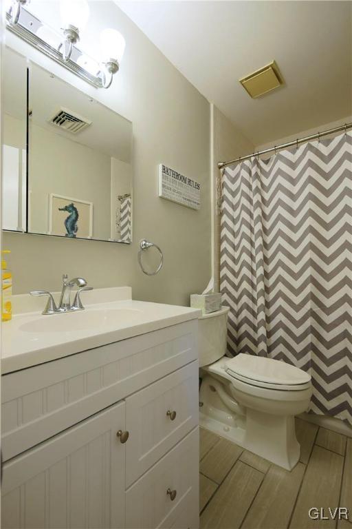 3078 Glendon Road Bethlehem, PA 18017 - Photo 26 of 34 Gallery Image 26