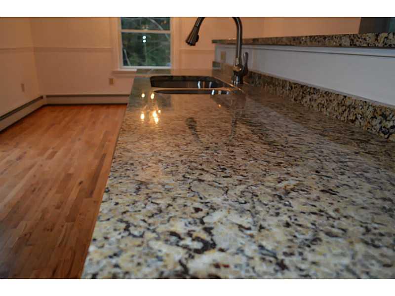 96 Cove Road Winterport, ME 04496 - Photo 11 of 34 Kitchen.