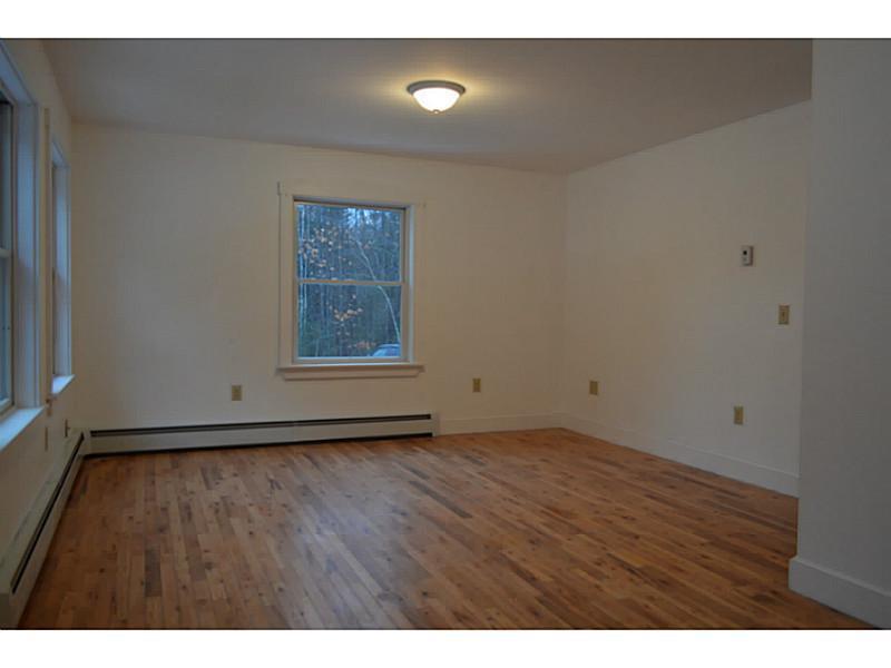 96 Cove Road Winterport, ME 04496 - Photo 14 of 34 Dining Room.