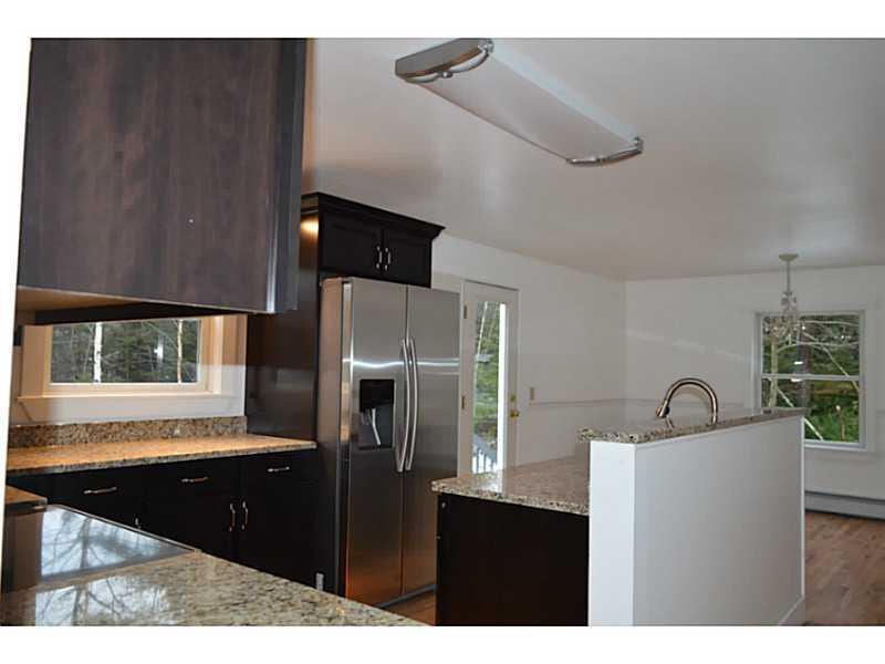 96 Cove Road Winterport, ME 04496 - Photo 7 of 34 Kitchen.