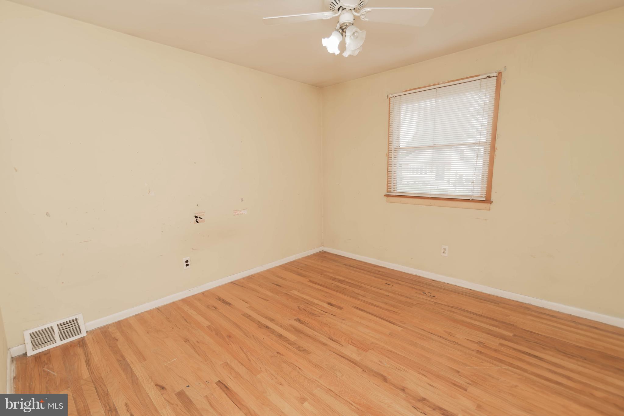 1118 Norwalk Road Philadelphia, PA 19115 - Photo 23 of 36