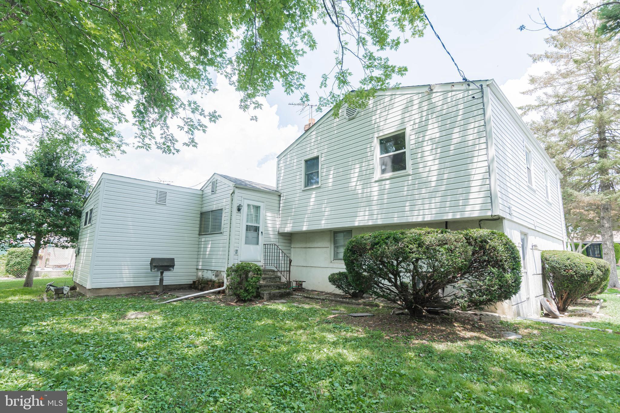 1118 Norwalk Road Philadelphia, PA 19115 - Photo 33 of 36