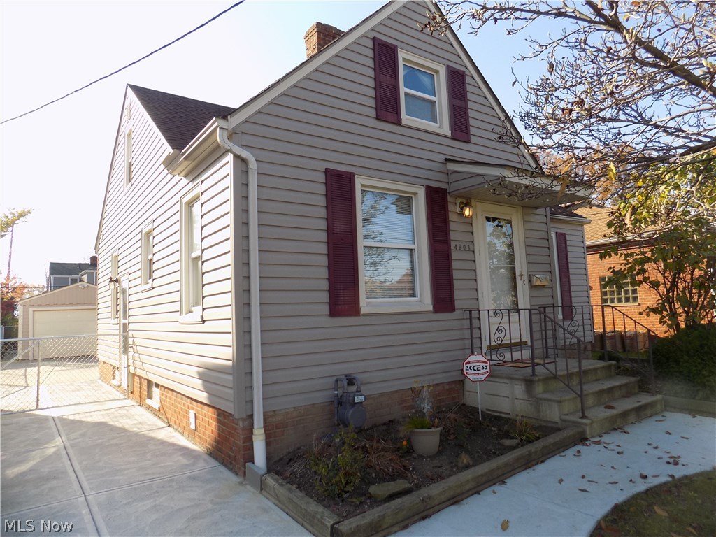 4903 Redfern Road Parma, OH 44134 - Photo 2 of 25
