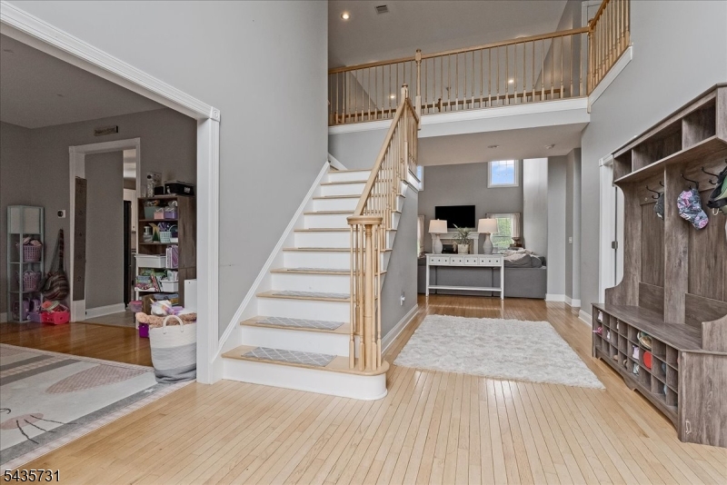 24 Saddle Ridge Road Sparta, NJ 07871 - Photo 2 of 50