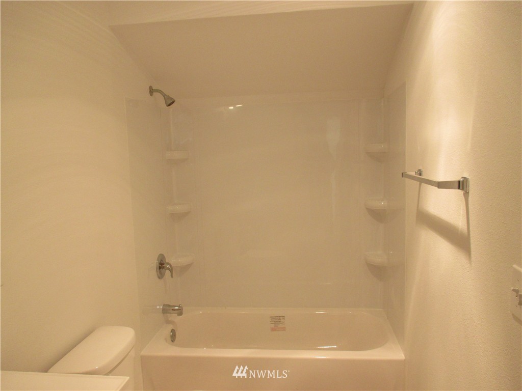 9749 Sand Point Way Northeast Seattle, WA 98115 - Photo 14 of 19 Gallery Image 14
