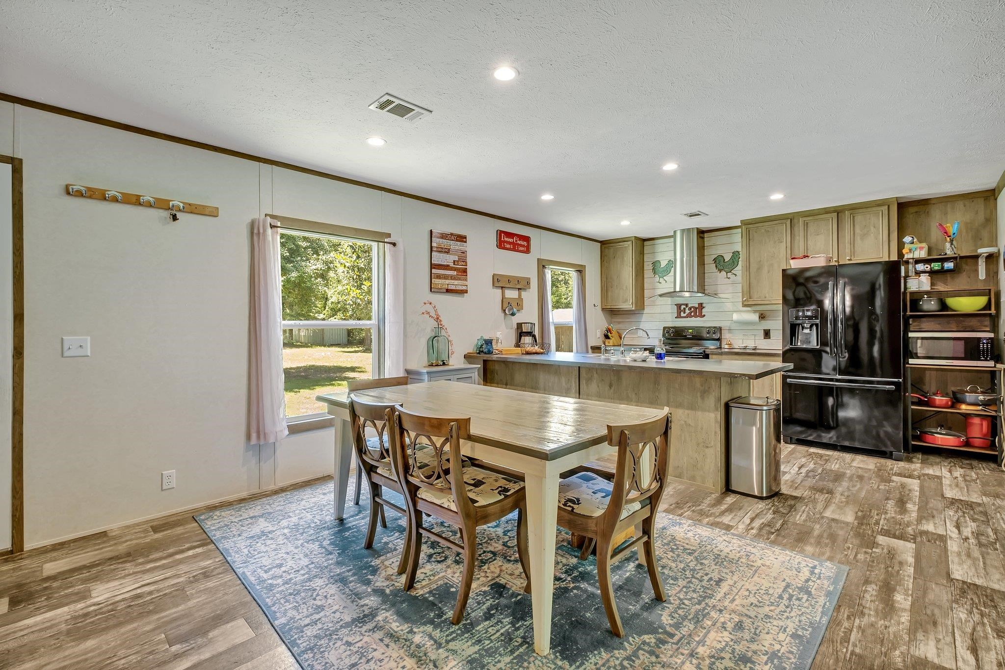 2453 Lakeview Point Road Quincy, FL 32351 - Photo 32 of 35