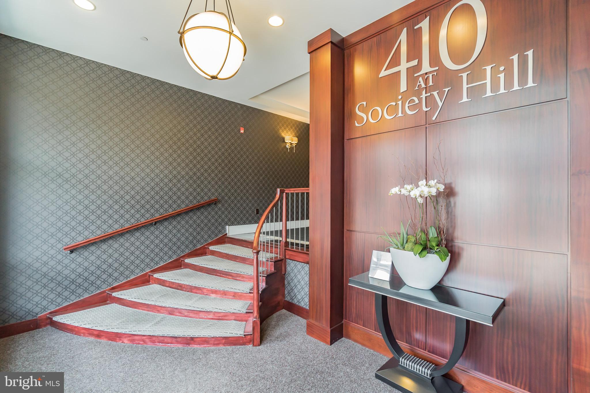 410 South Front Street, Unit 108 Philadelphia, PA 19147 - Photo 33 of 34 a view of entryway