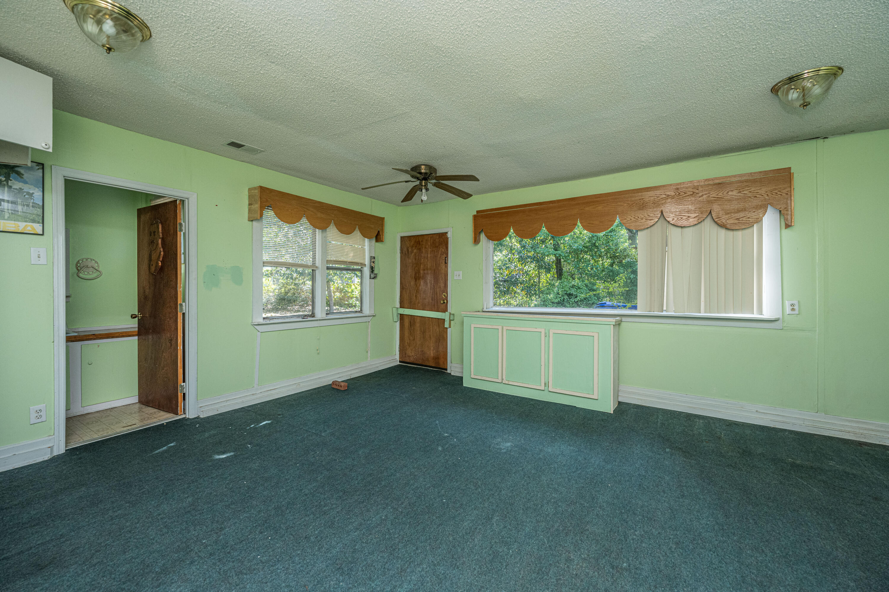 1515 Camp Road James Island, SC 29412 - Photo 19 of 38 1515CampRd32
