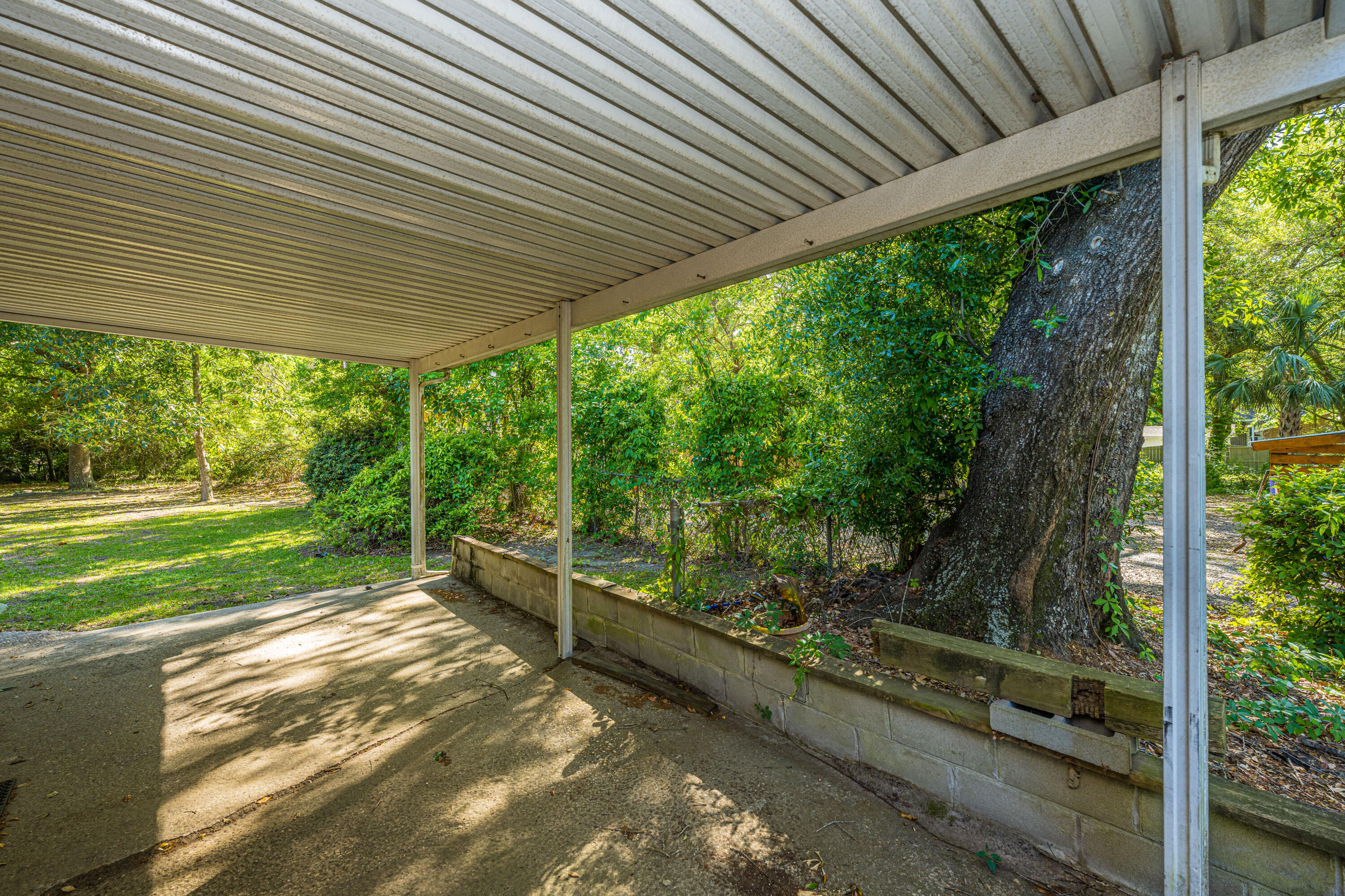 1515 Camp Road James Island, SC 29412 - Photo 32 of 38 1515CampRd36