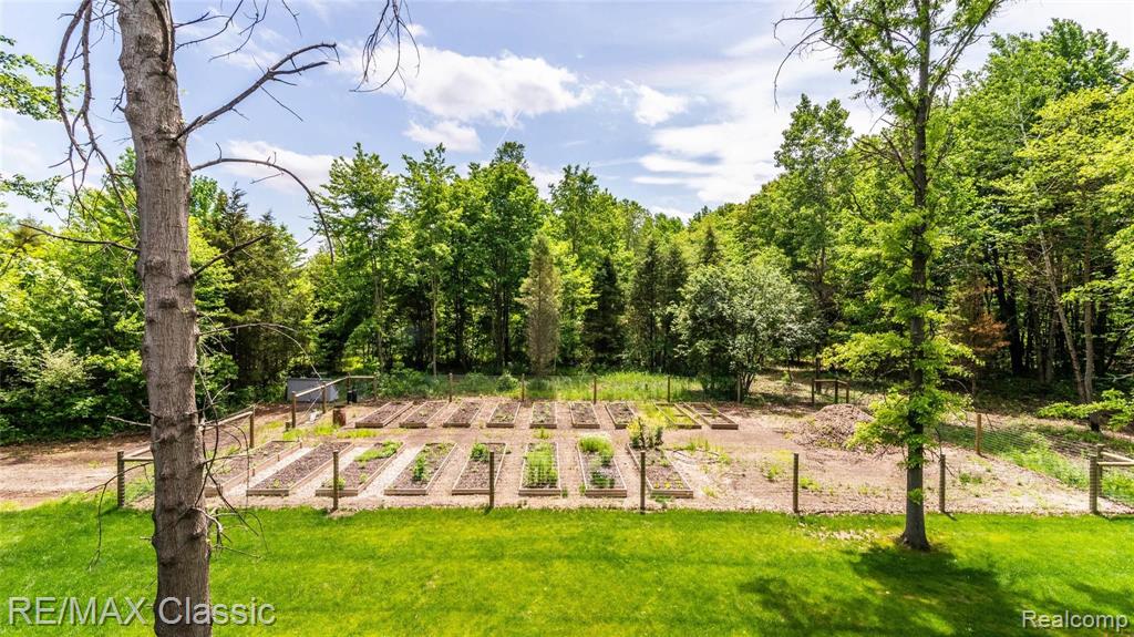 24084 Karr Road Belleville, MI 48111 - Photo 85 of 94