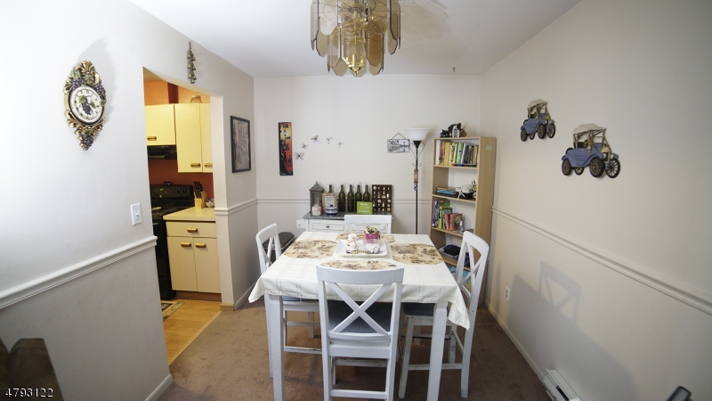 108 Federal Hill Road, Unit 108 Pompton Lakes, NJ 07442 - Photo 4 of 10