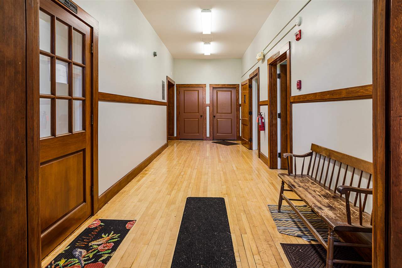 72 Academy Road New Ipswich, NH 03071 - Photo 2 of 40