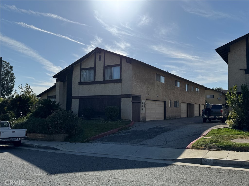 2453 South Ridgewood Dr  