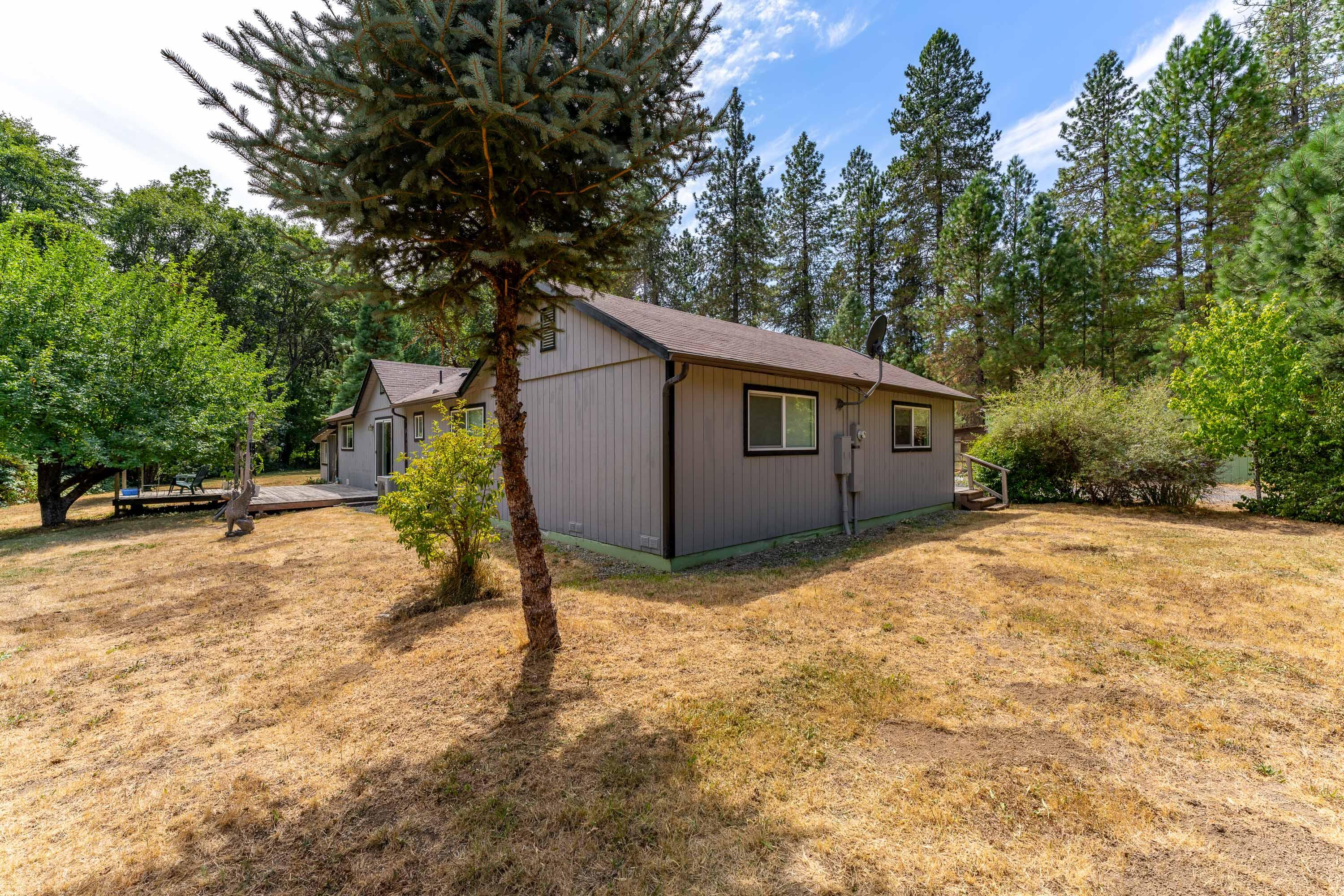 8342 Lower River Road Grants Pass, OR 97526 - Photo 10 of 43 EXT-2