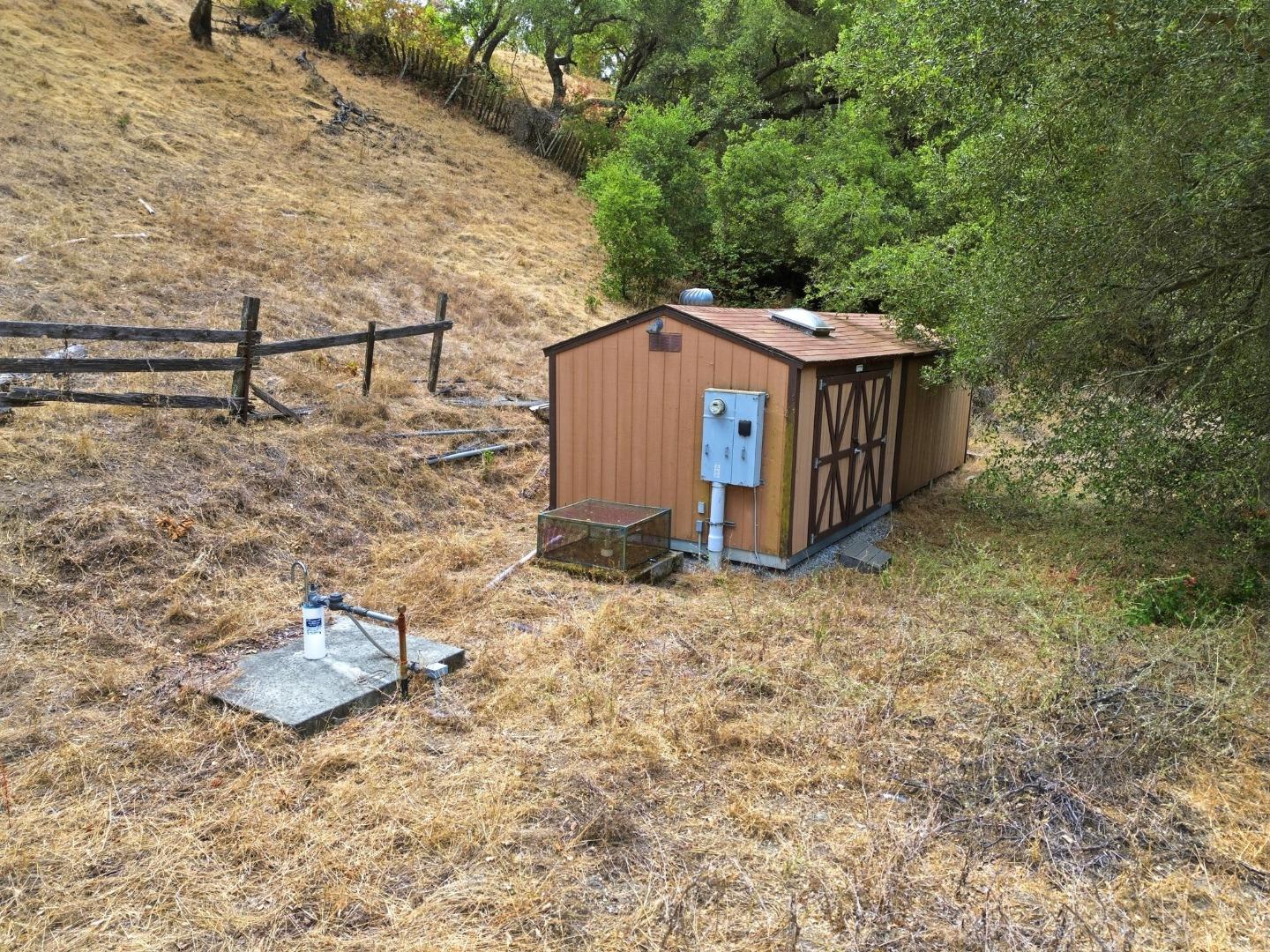 10900 Watsonville Road Gilroy, CA 95020 - Photo 4 of 37