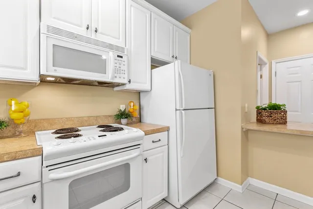 $1,750 | 1325 Stone Road, Unit 503, Tallahassee, FL 32303