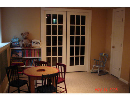 6 Calvert Road Walpole, MA 02032 - Photo 8 of 11