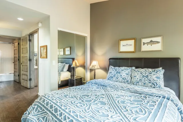 $1,219,000 | 956 Fairway Circle, Unit 956, Mammoth Lakes, CA 93546