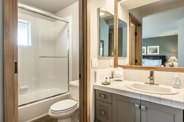 $1,219,000 | 956 Fairway Circle, Unit 956, Mammoth Lakes, CA 93546