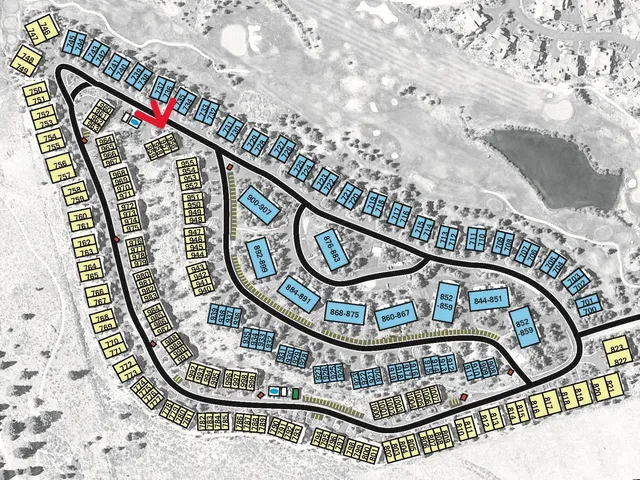 $1,219,000 | 956 Fairway Circle, Unit 956, Mammoth Lakes, CA 93546