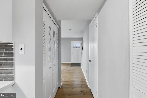 $2,800 | 341 Clarkson Street, Burlington, NJ 08016