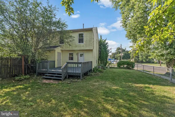 $2,800 | 341 Clarkson Street, Burlington, NJ 08016