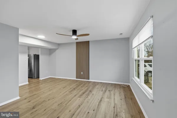 $2,800 | 341 Clarkson Street, Burlington, NJ 08016