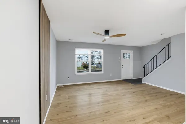 $2,800 | 341 Clarkson Street, Burlington, NJ 08016