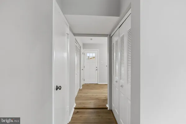 $2,800 | 341 Clarkson Street, Burlington, NJ 08016