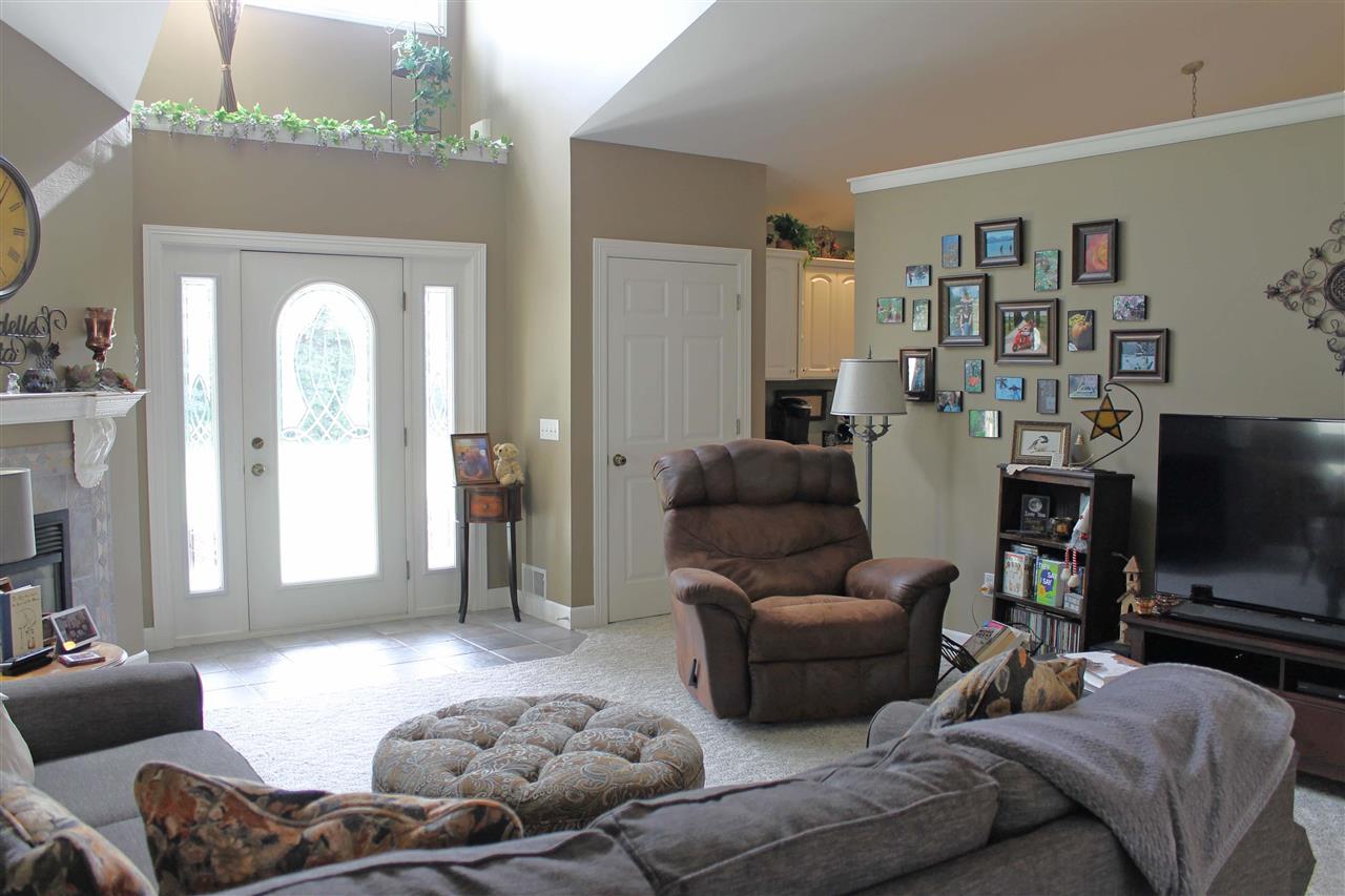 16210 Frandsche Road Chesaning, MI 48616 - Photo 8 of 47 50056381-7.JPG