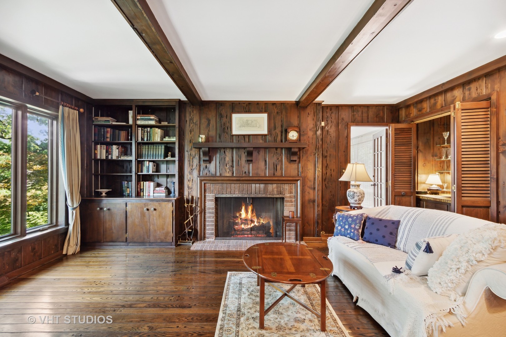 395 North Valley Road Barrington, IL 60010 - Photo 12 of 45 a living room with furniture and a fireplace