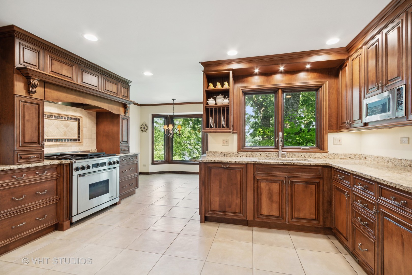 395 North Valley Road Barrington, IL 60010 - Photo 5 of 45
